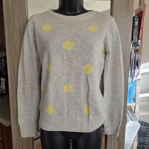 ☆GAP Gray Sweater with Yellow Polka Dots☆